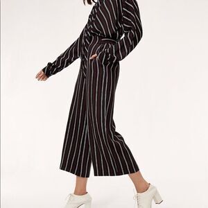 Aritzia Wilfred Faun wide leg crop pant